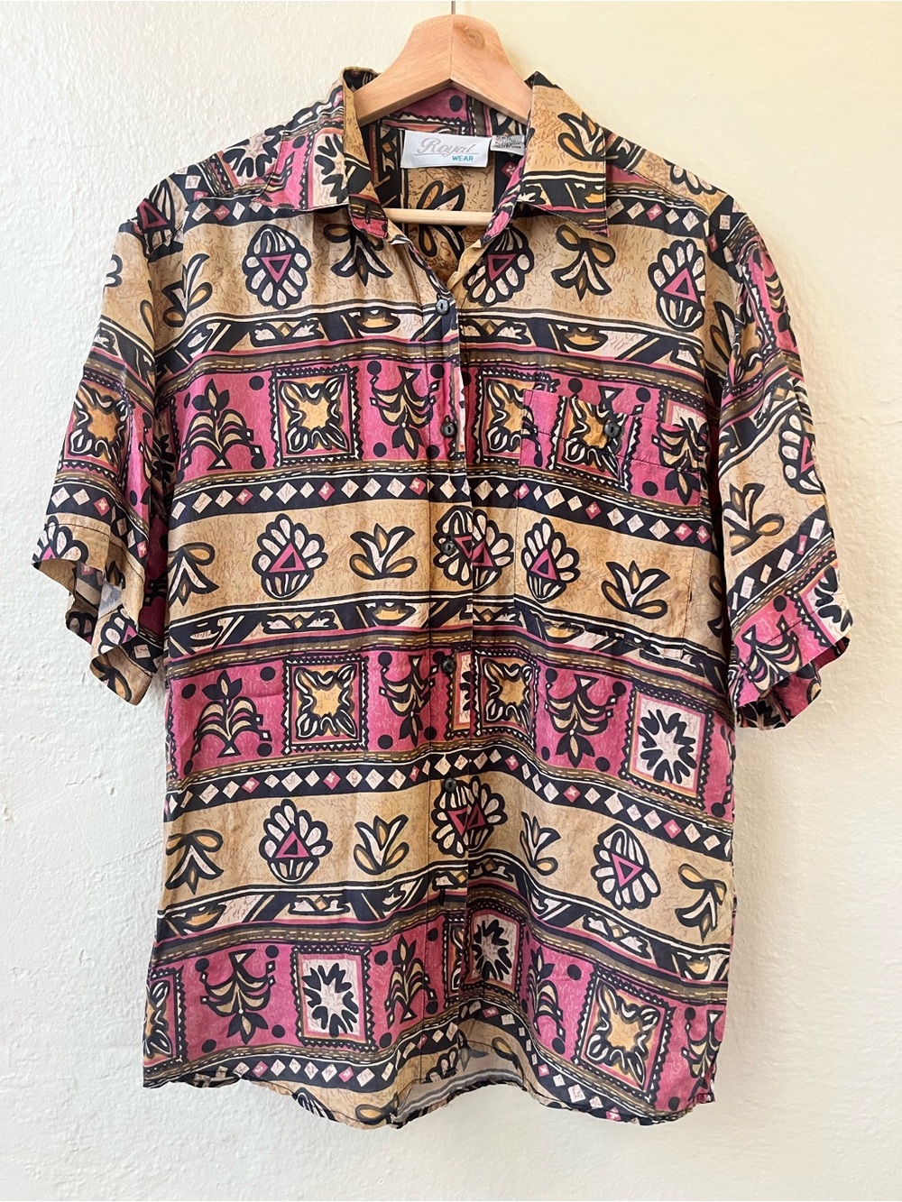 Royal Wear men’s silk button up shirt - Small
